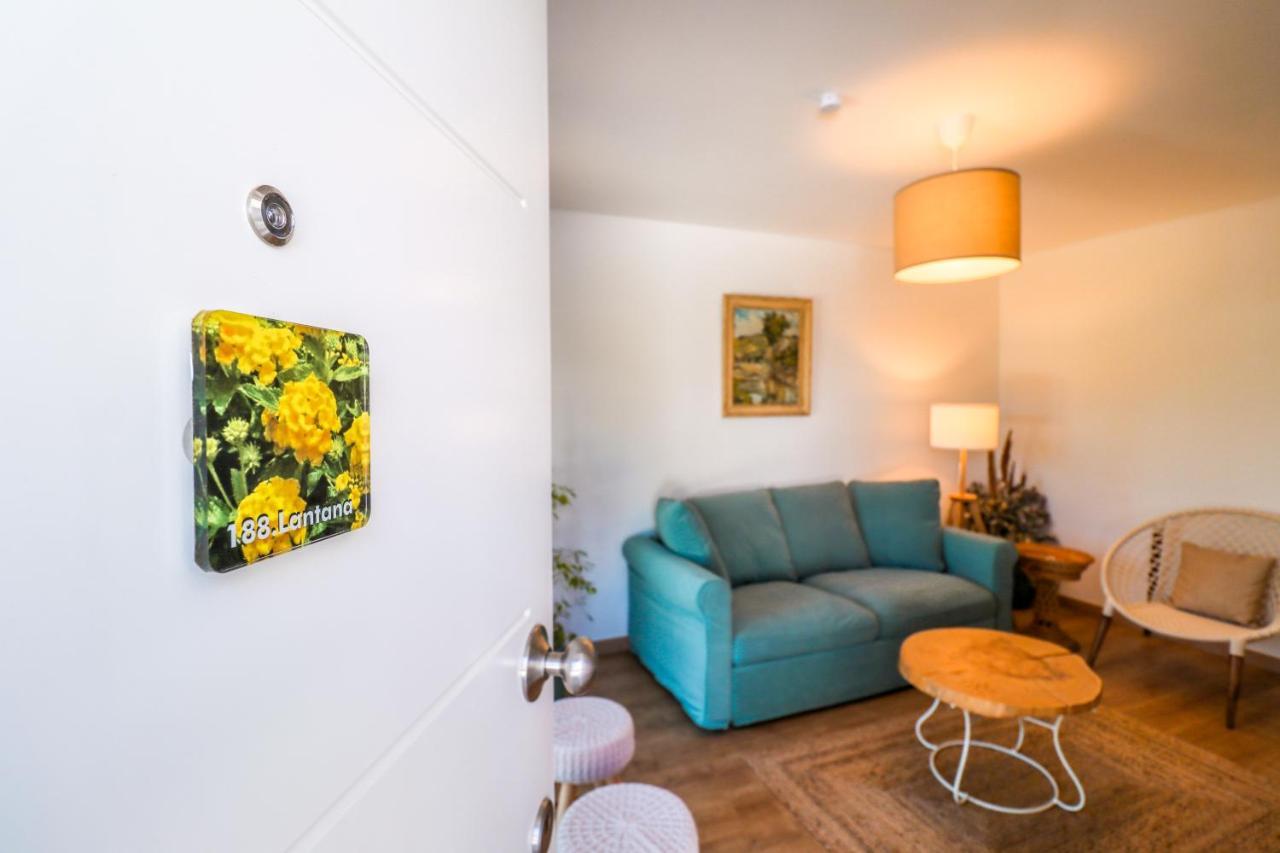 קסקאיס 188 Apartments - Lantana - Pool, Garden And Patio מראה חיצוני תמונה